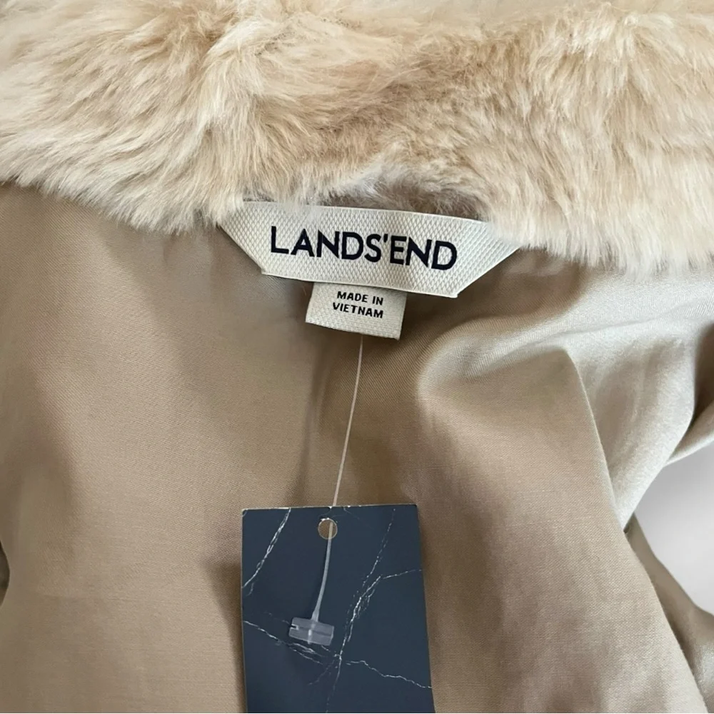 LANDS’ END Girls Faux Fur‎ Beige Full Zip Vest Medium | NWT
